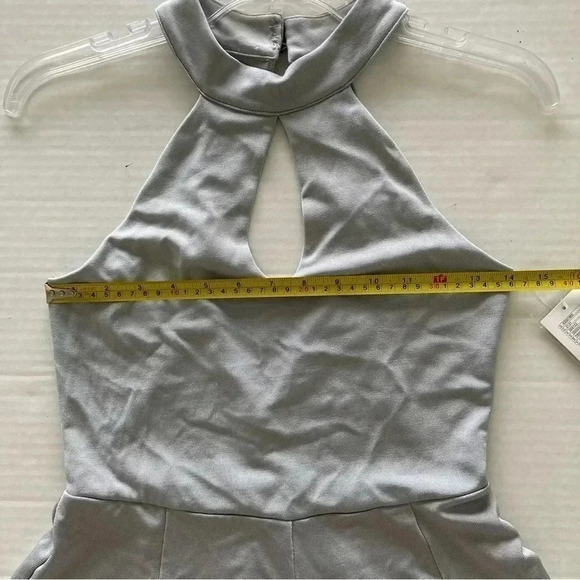 Silence + Noise “Brandi” Keyhole Romper Gray Small - Picture 8 of 10